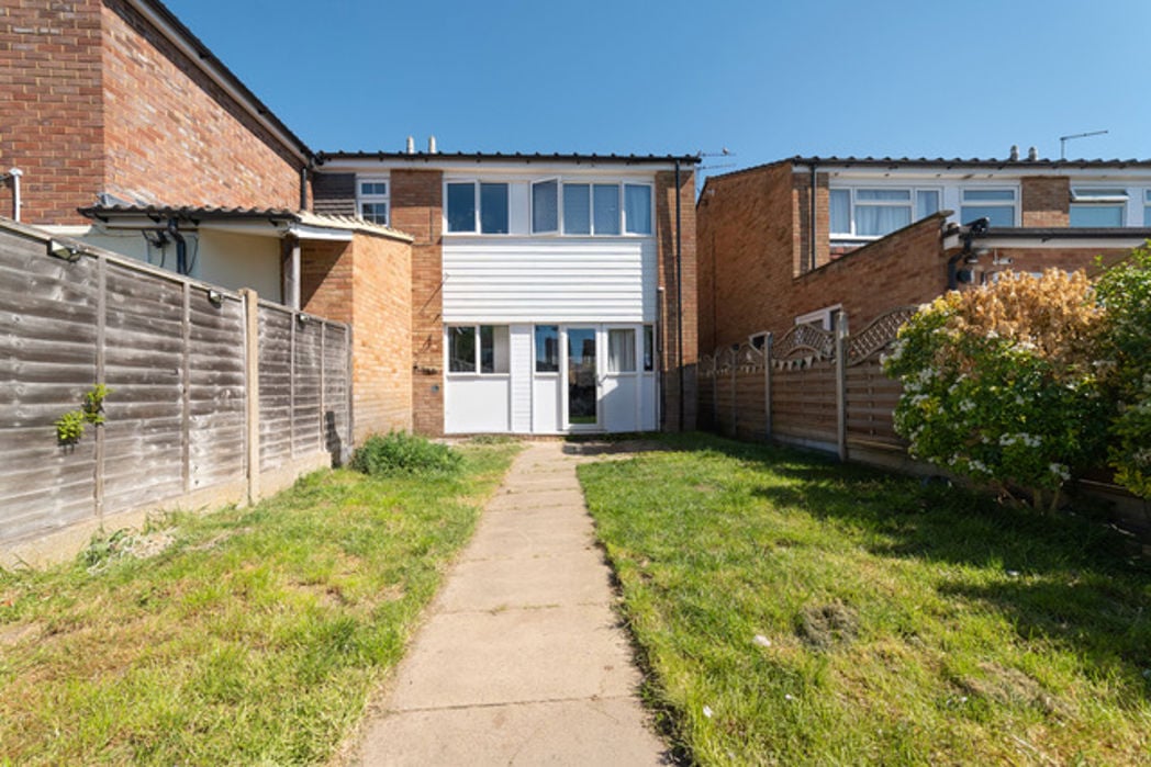 Property image 8 of 28