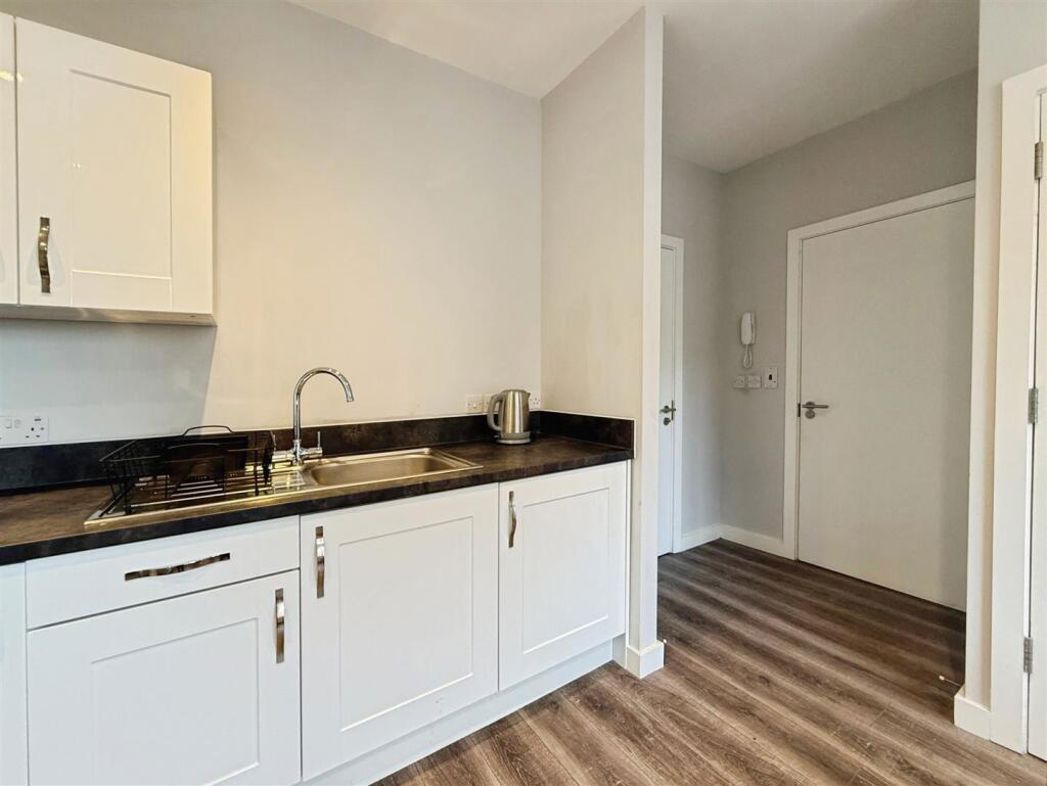 Property image 3 of 7