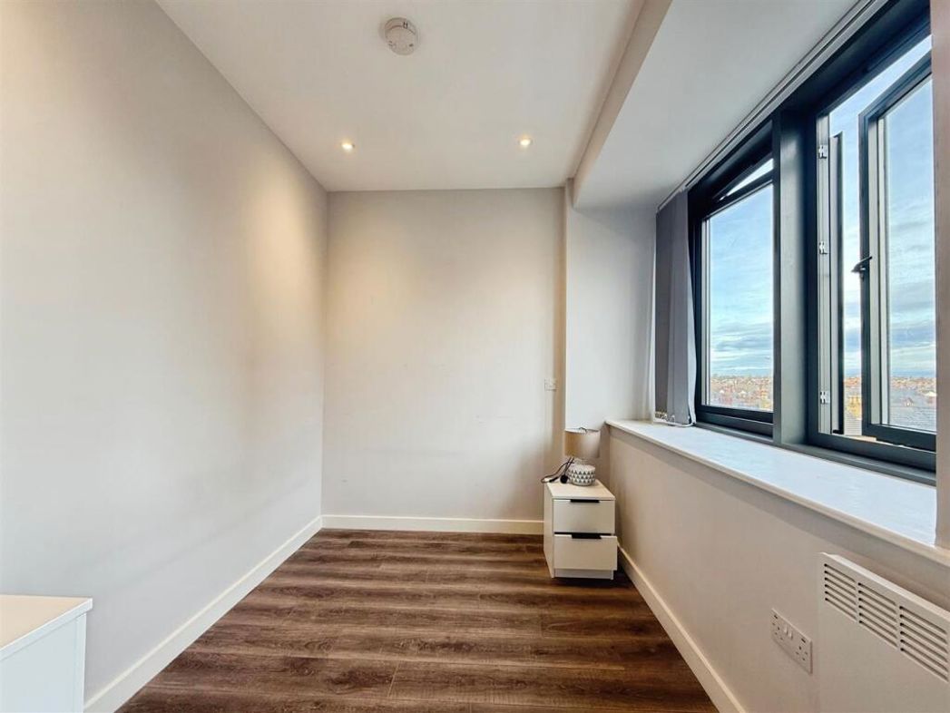 Property image 5 of 7