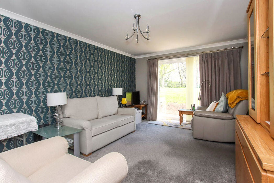 Property image 10 of 12