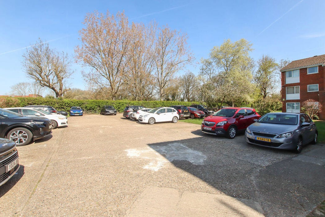 Property image 12 of 12