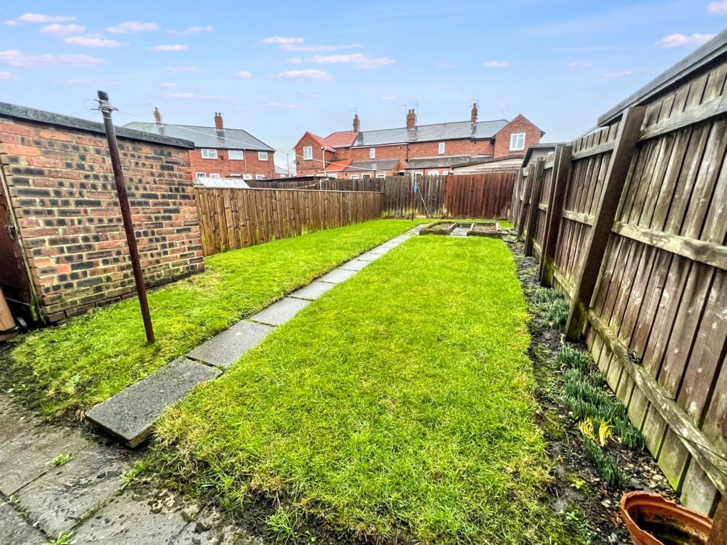 Property image 3 of 9