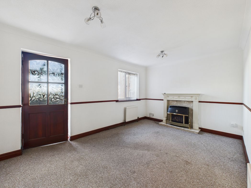 Property image 2 of 8