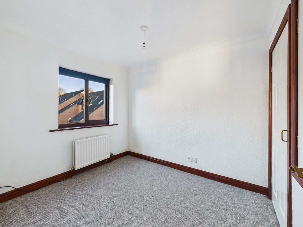 Property image 6 of 8