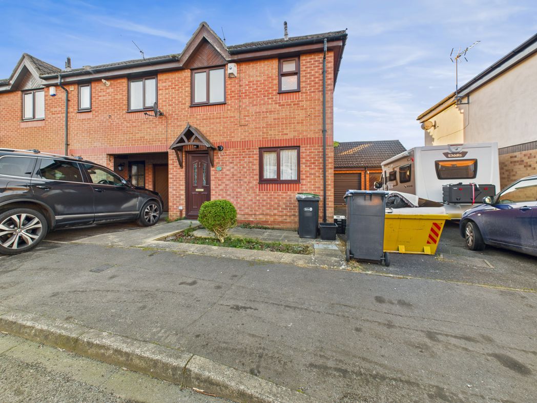 Property image 1 of 8