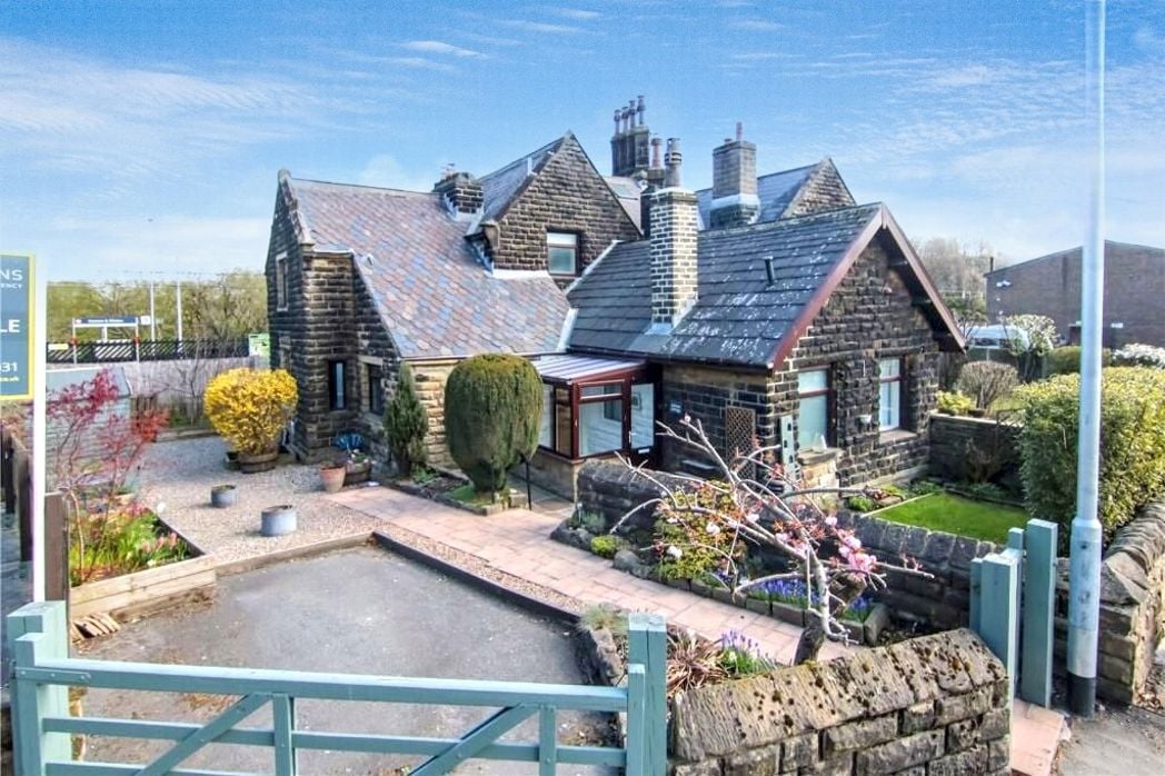 Property image 1 of 13