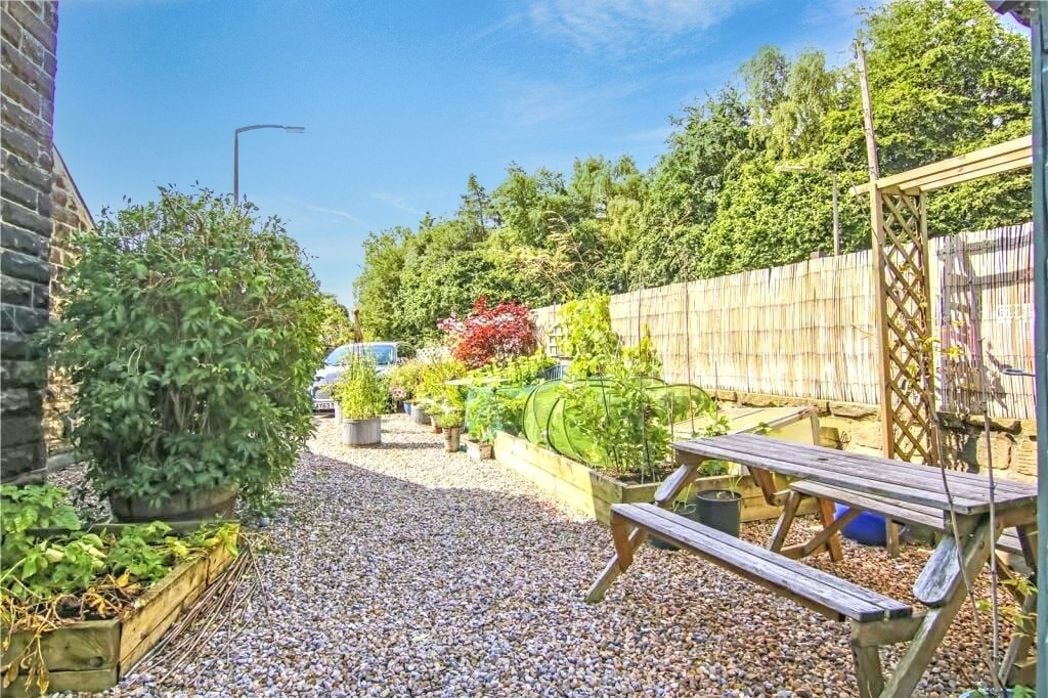 Property image 11 of 13