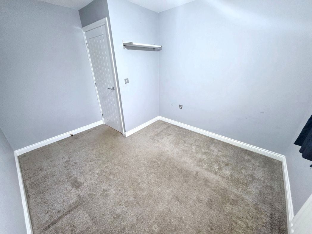 Property image 19 of 23