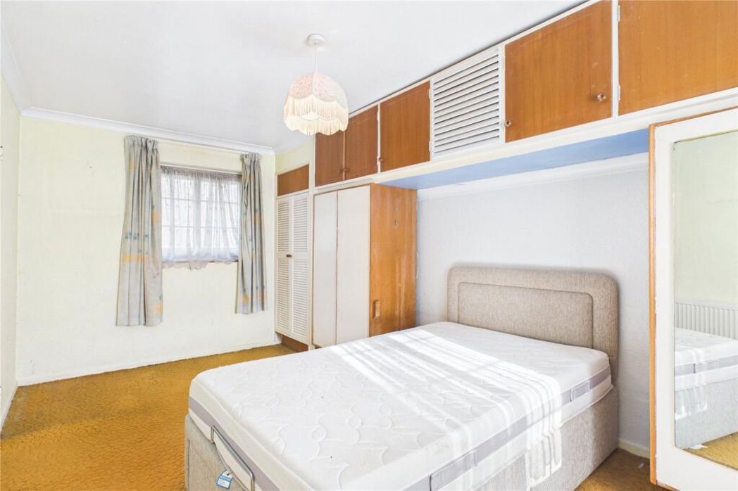 Property image 11 of 21