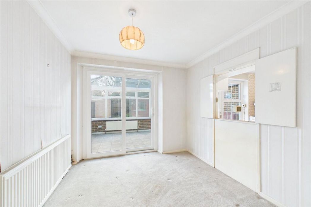 Property image 12 of 21