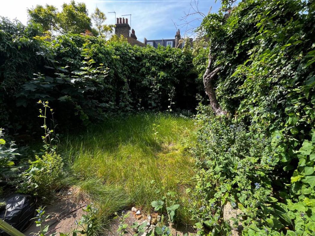 Property image 10 of 10
