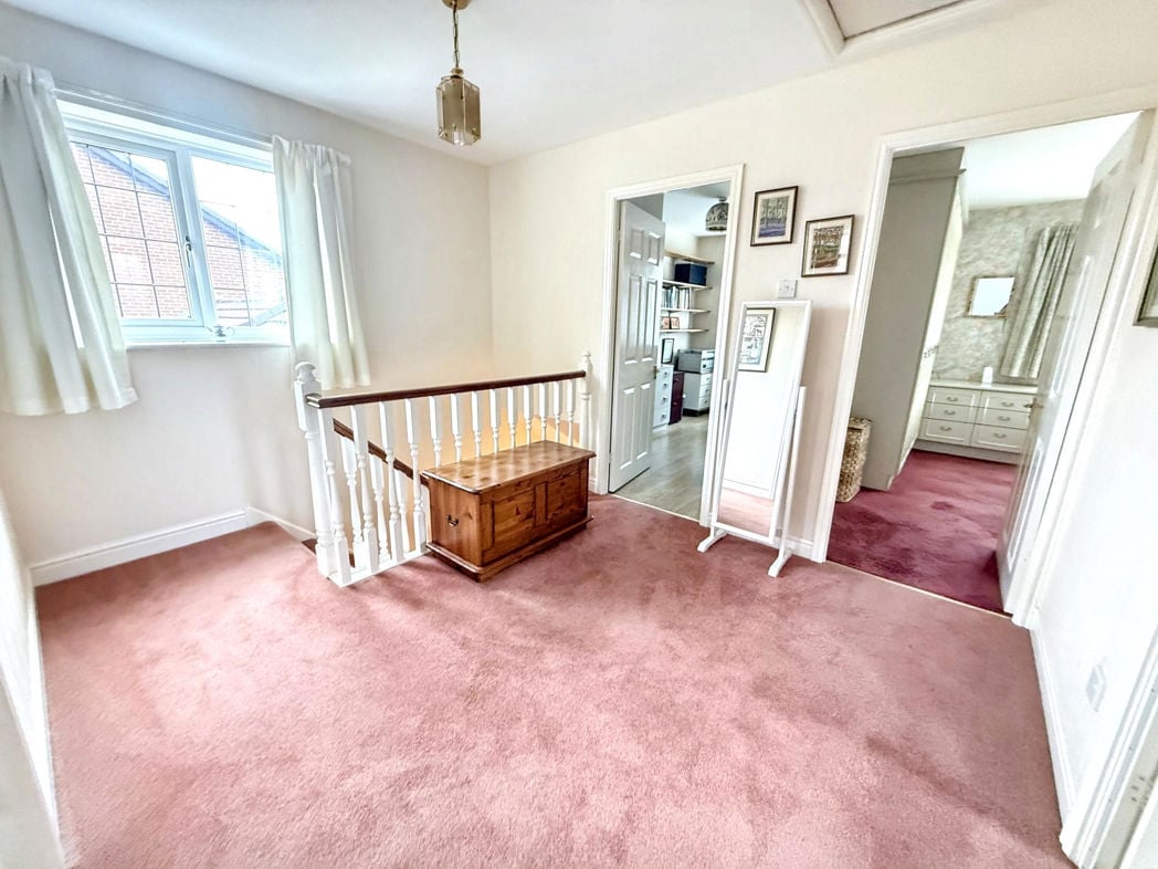 Property image 11 of 20