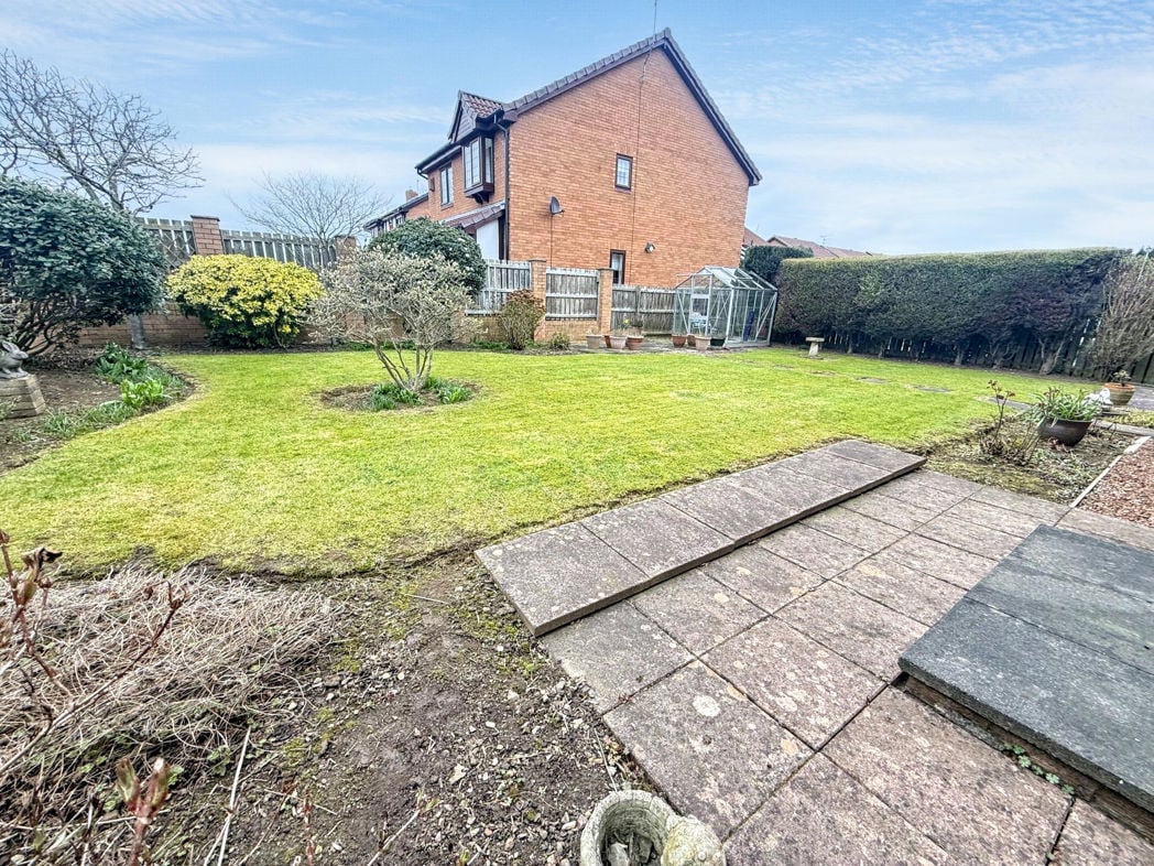 Property image 20 of 20