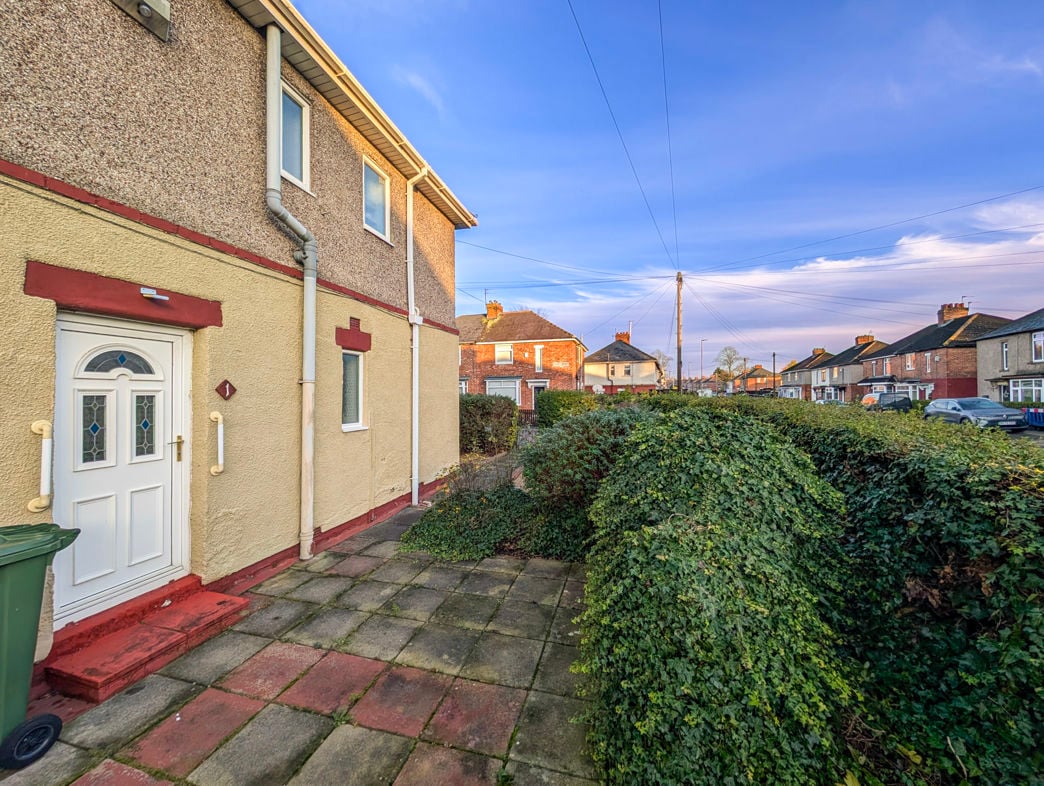Property image 10 of 12