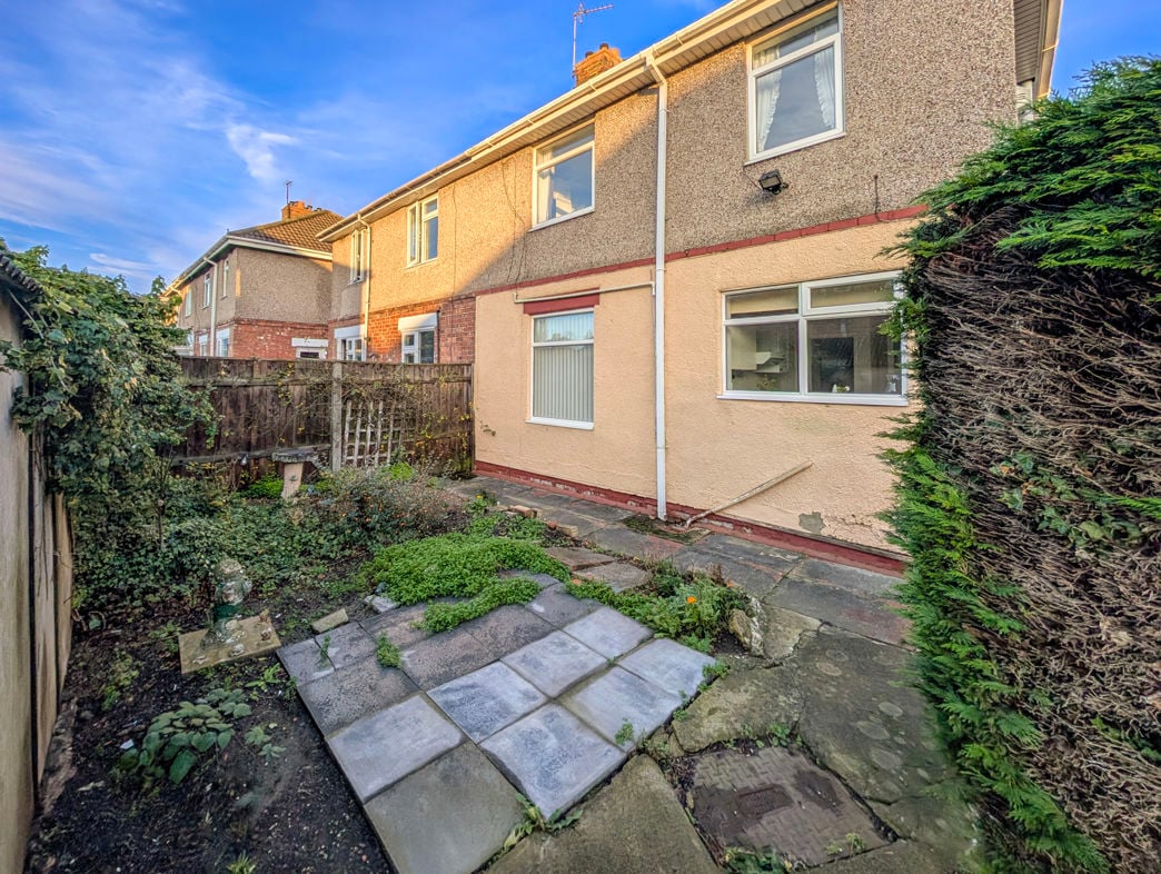 Property image 9 of 12