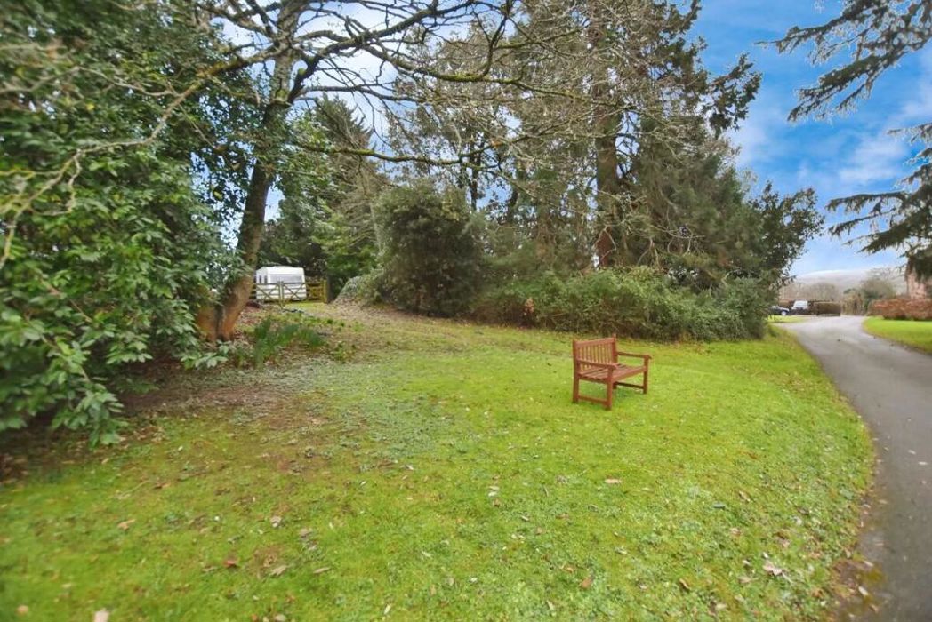 Property image 8 of 10