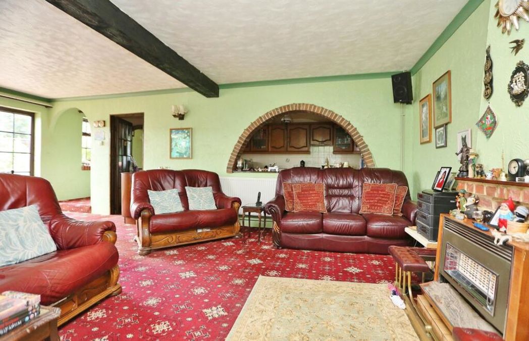 Property image 2 of 12