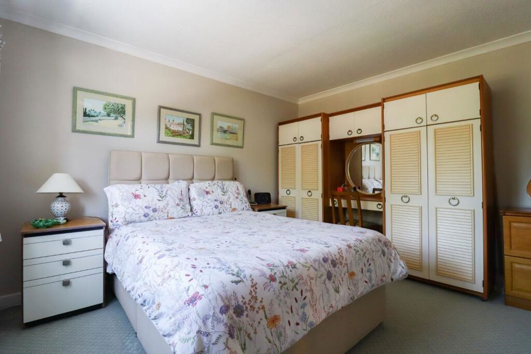 Property image 12 of 20