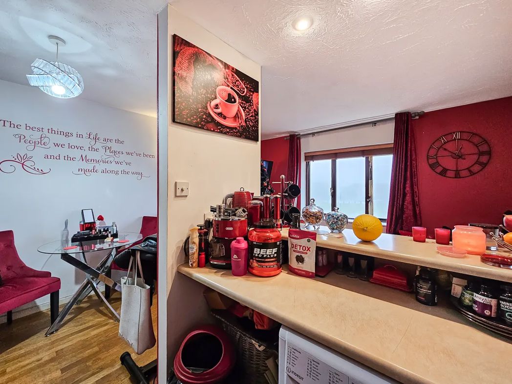 Property image 4 of 10