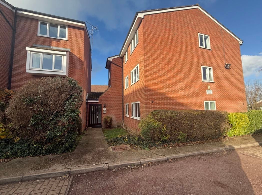 Property image 1 of 8