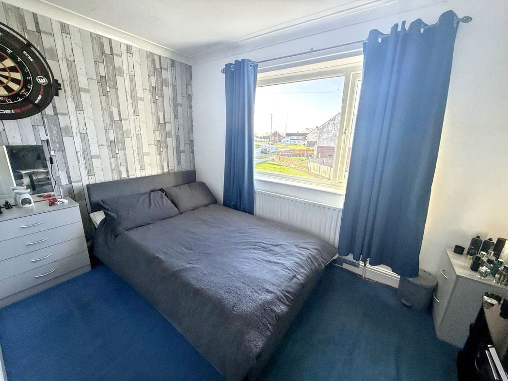Property image 12 of 19
