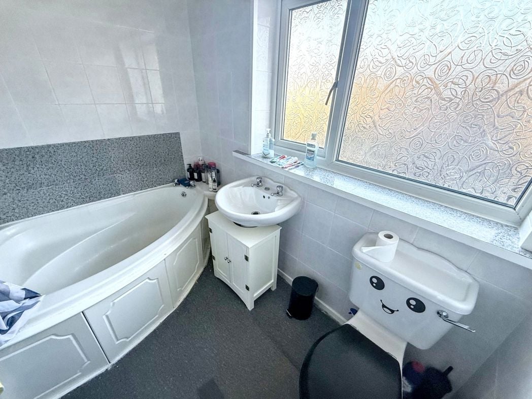 Property image 15 of 19