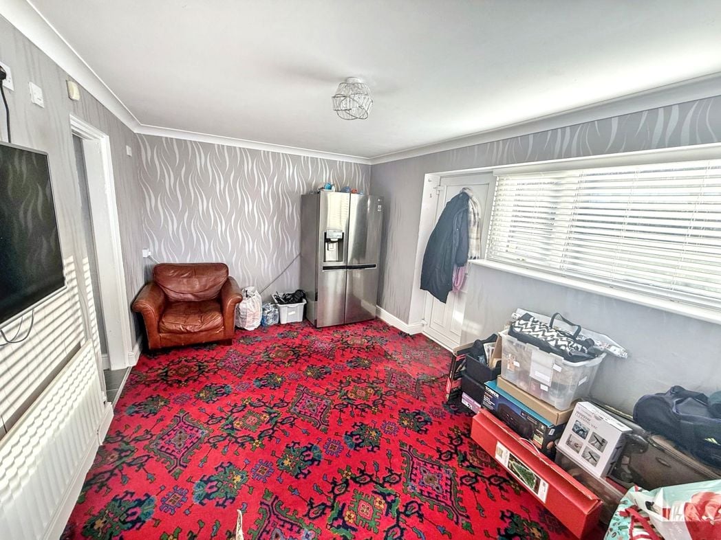 Property image 7 of 19