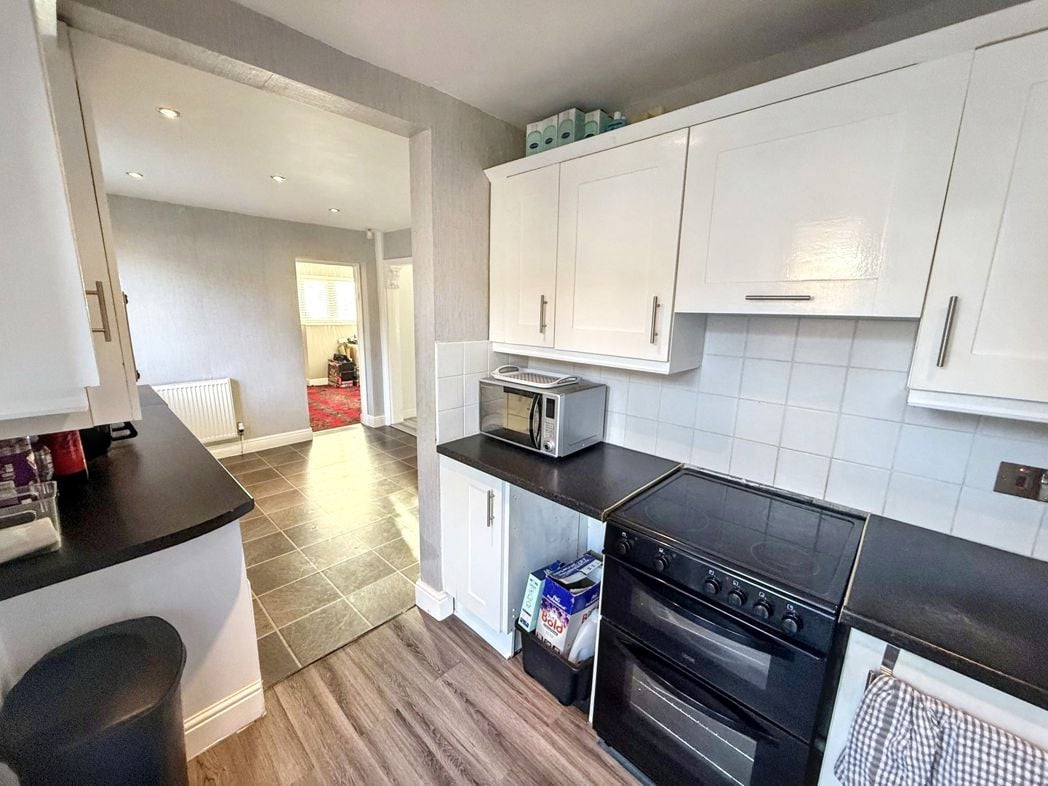 Property image 5 of 19