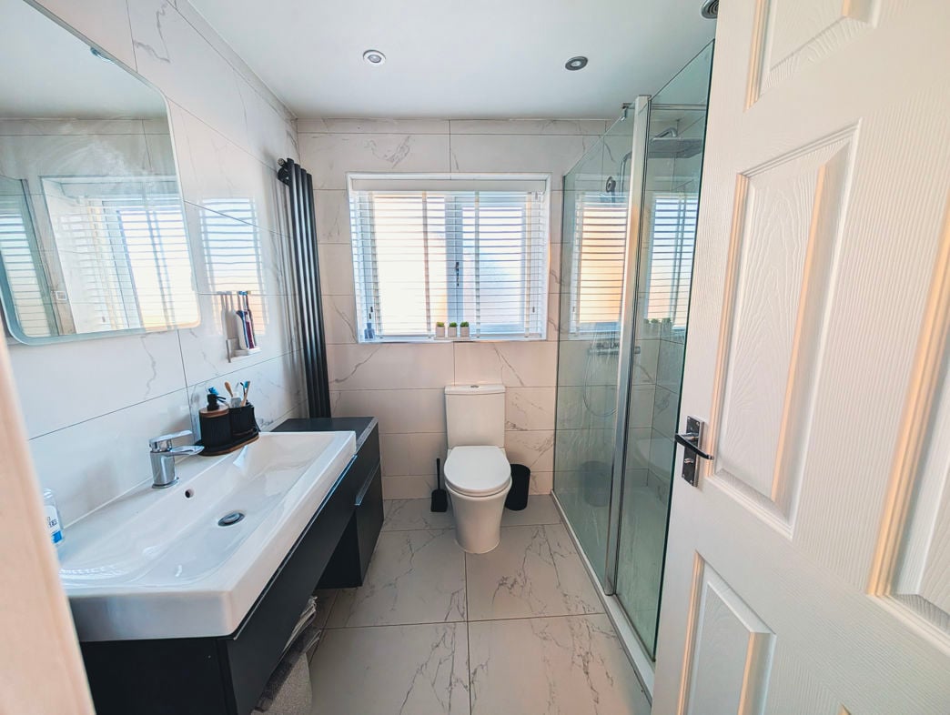 Property image 18 of 22