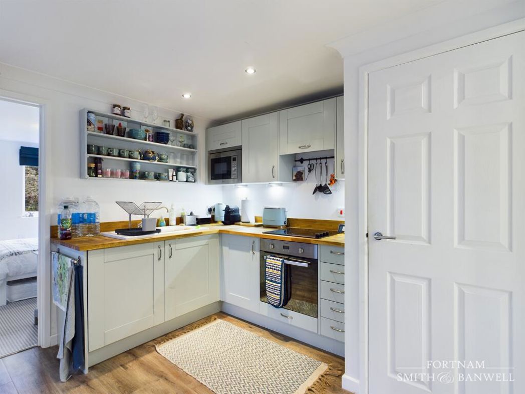 Property image 7 of 13
