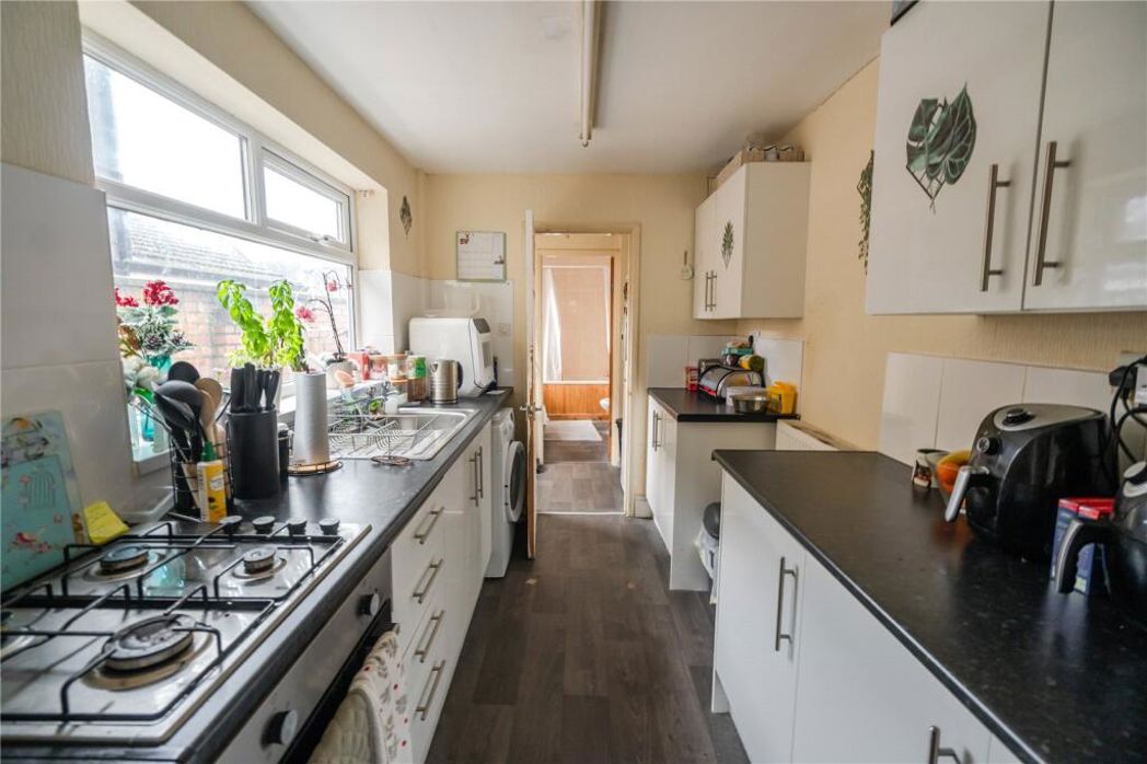 Property image 6 of 15
