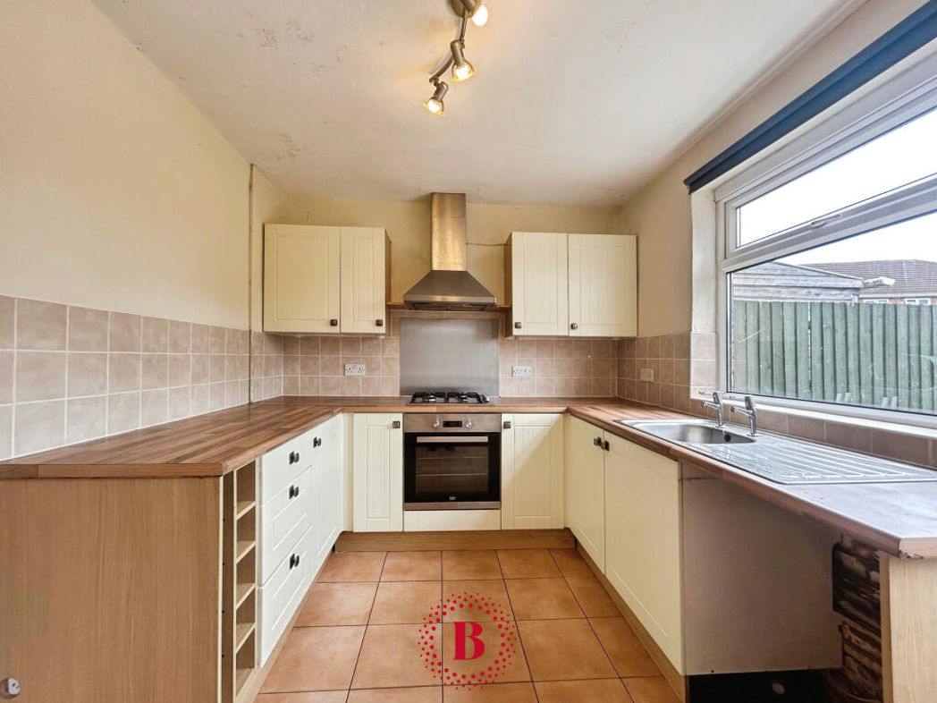 Property image 3 of 15
