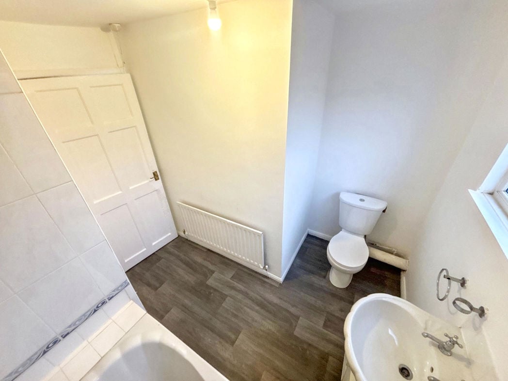 Property image 12 of 15