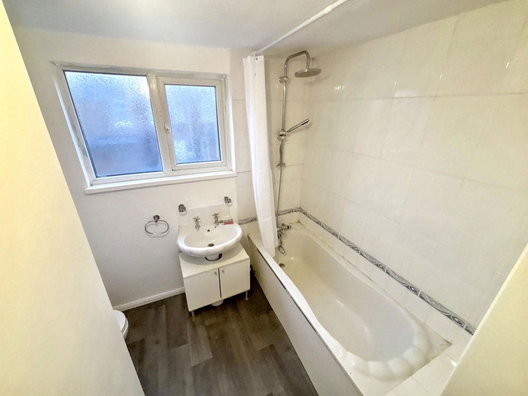 Property image 13 of 15