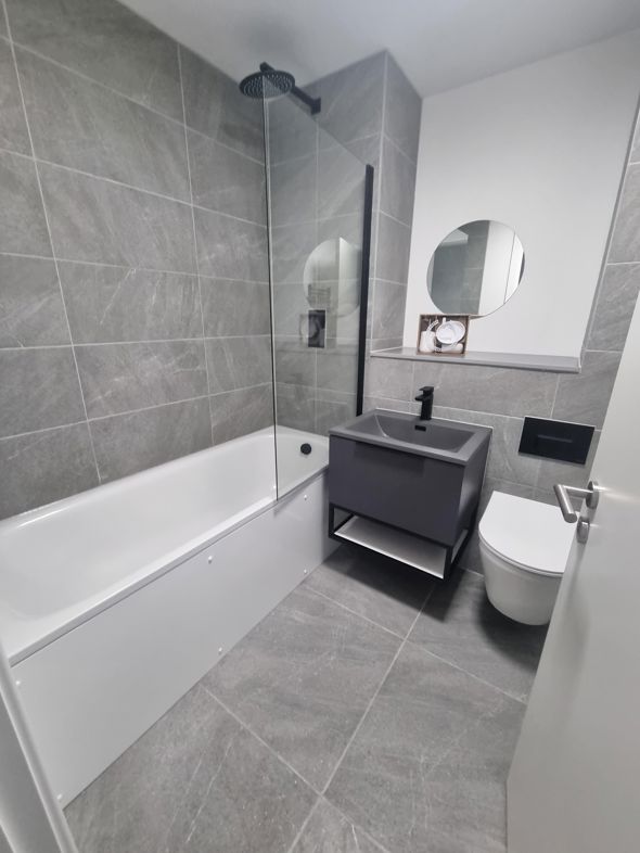 Property image 13 of 18