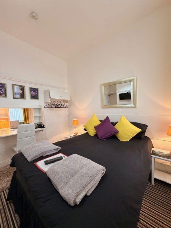 Property image 7 of 27