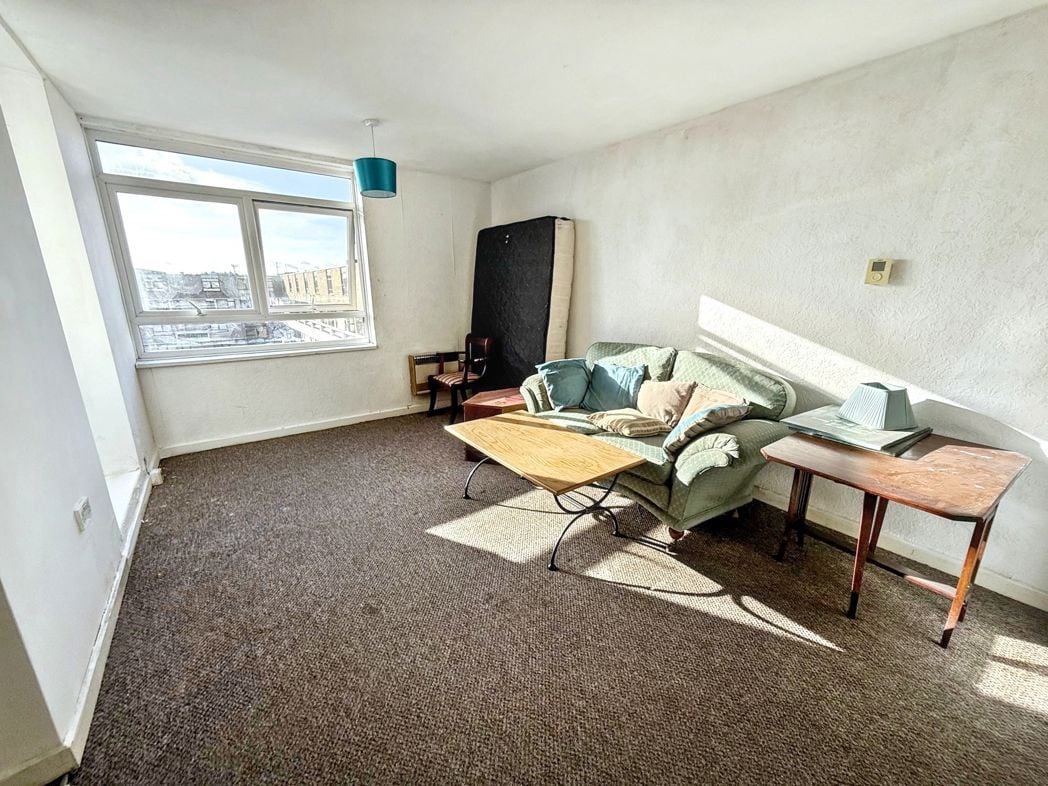 Property image 2 of 7
