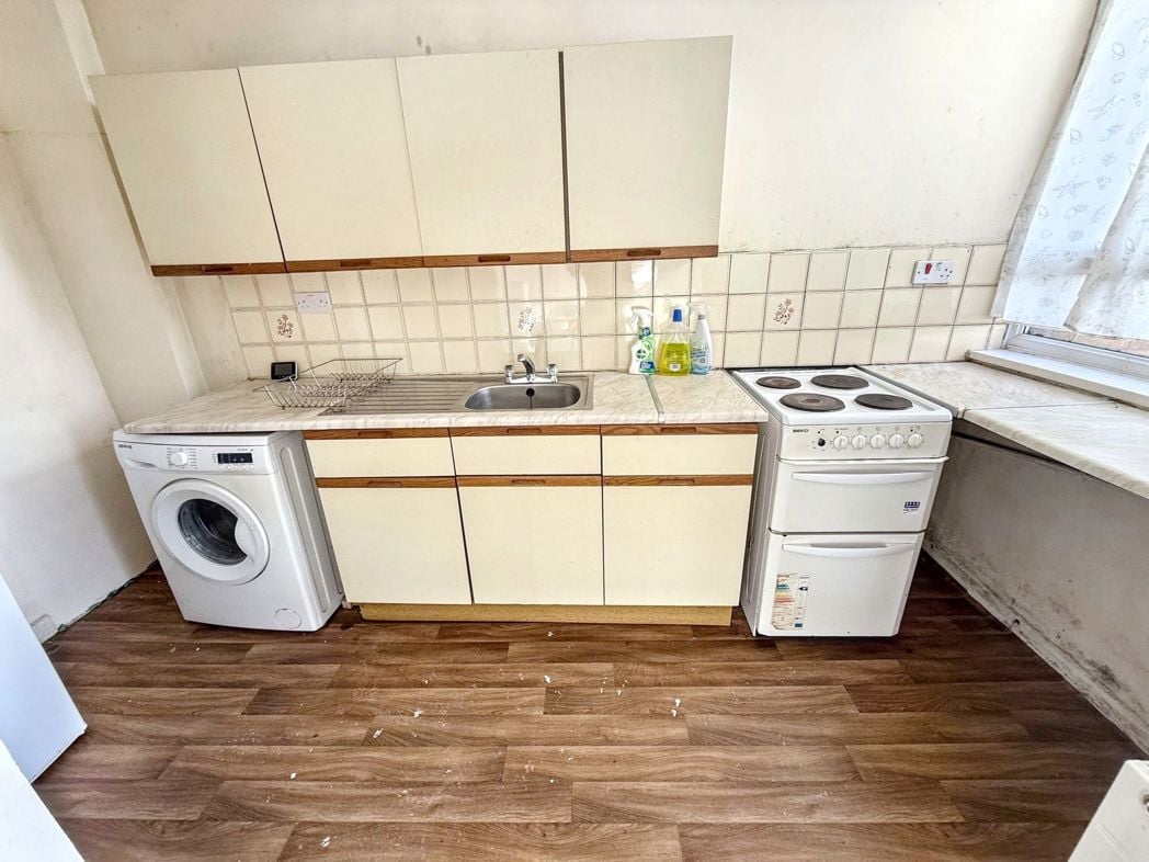 Property image 3 of 7