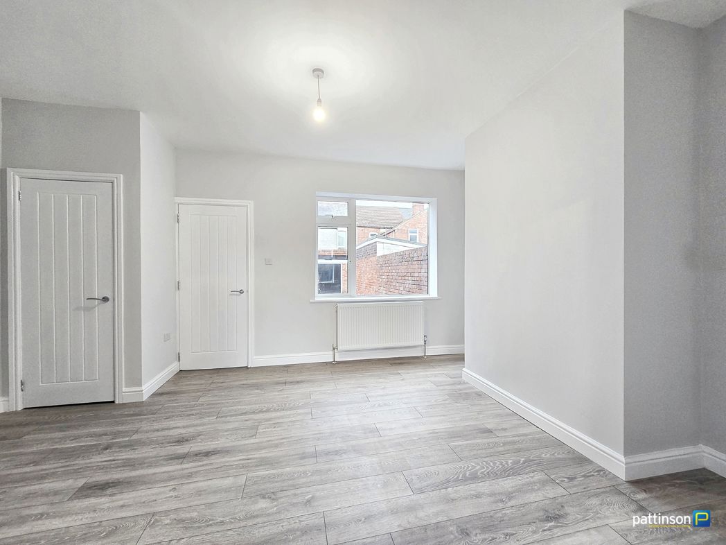 Property image 5 of 18