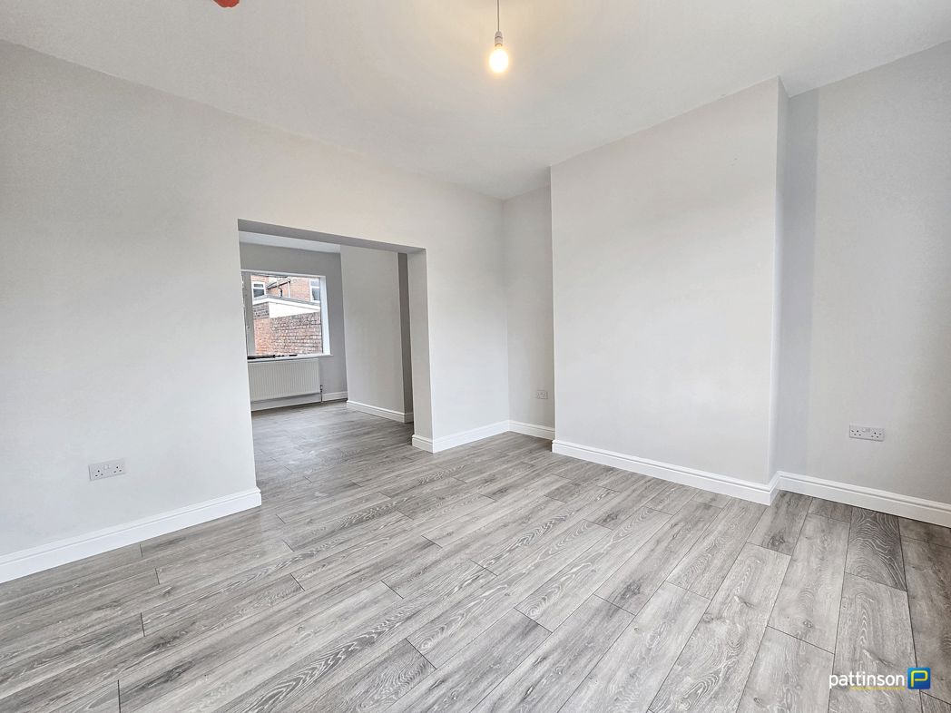 Property image 4 of 18