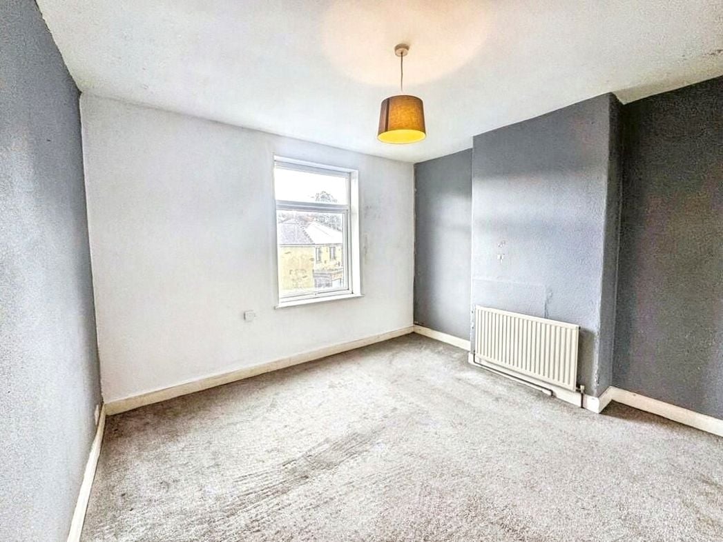 17, Leeds, West Yorkshire, LS9 9DE