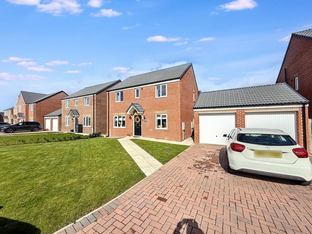 Property image 24 of 31