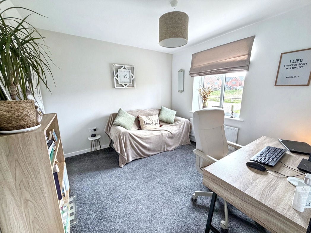 Property image 9 of 31
