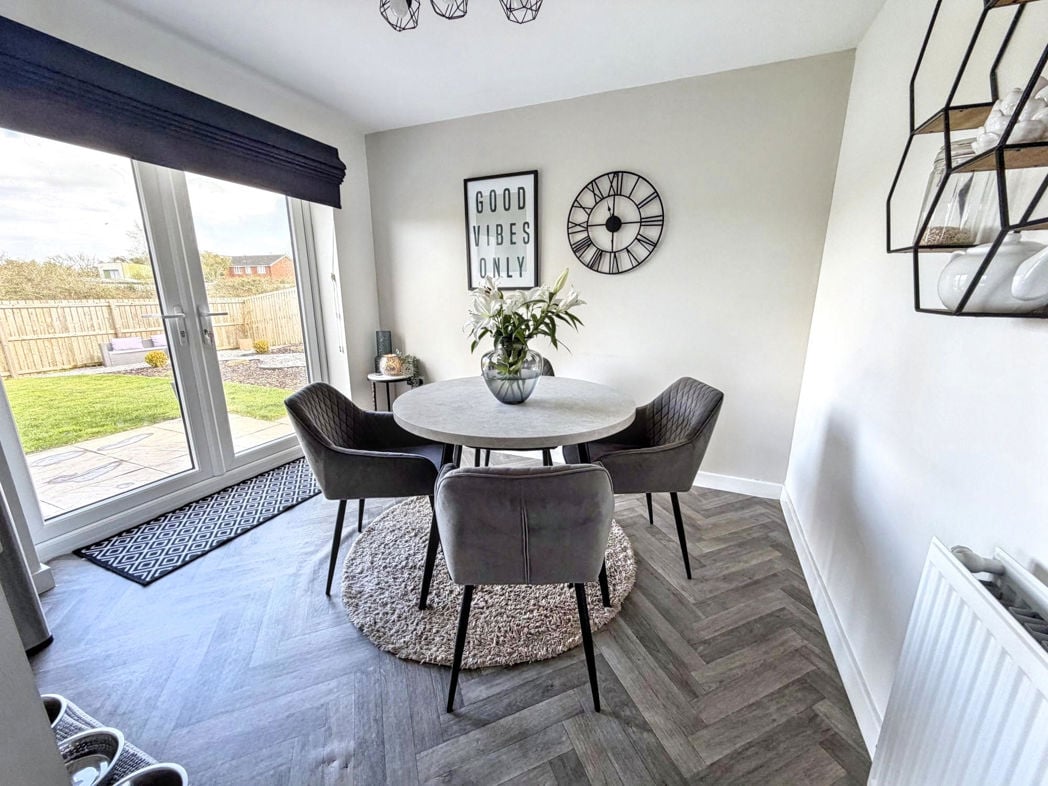 Property image 12 of 31