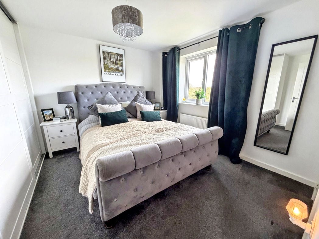 Property image 15 of 31