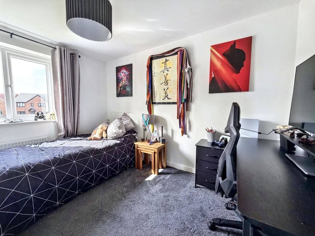Property image 18 of 31
