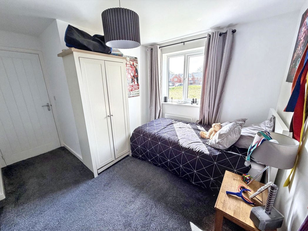 Property image 19 of 31