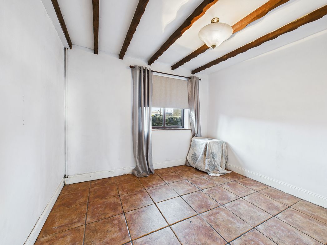 Property image 10 of 23