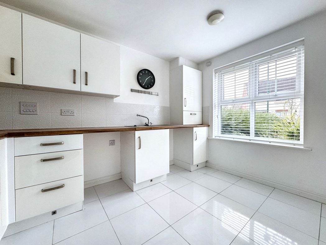 Property image 5 of 23