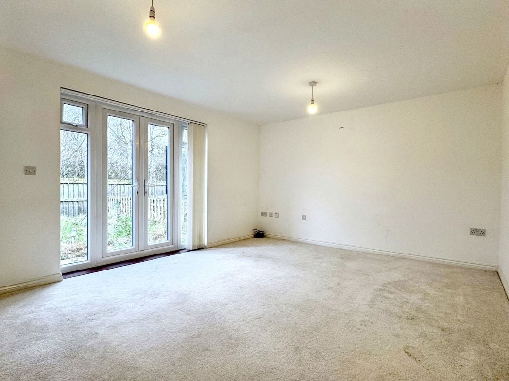 Property image 3 of 23